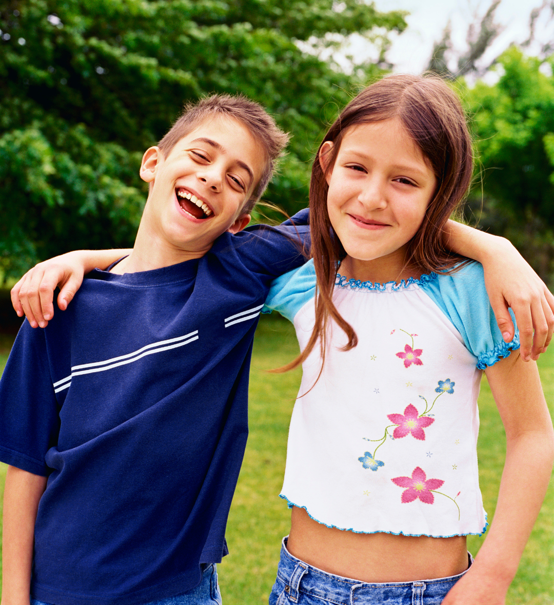 niños sonriendo